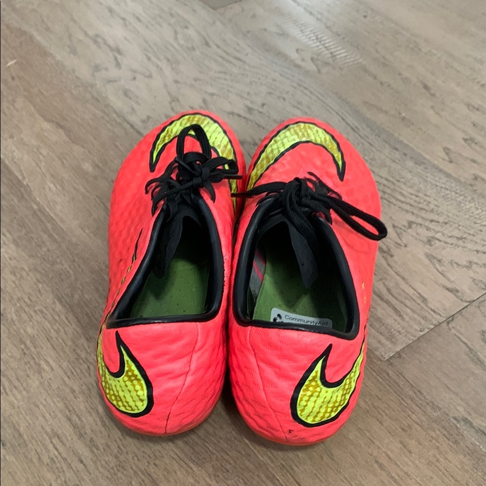 Nike Hypervenom Phantom 1 World Cup Hyper Punch Crimson Volt FG Size 7.5 - Picture 5 of 9